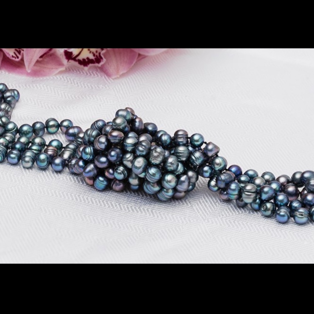 Pearl Wrap Necklace. Peacock pearls.